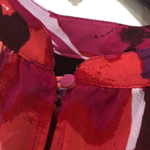 NWOT Ana Ladies Medium floral sheer top with tanks - Picture 2 of 9